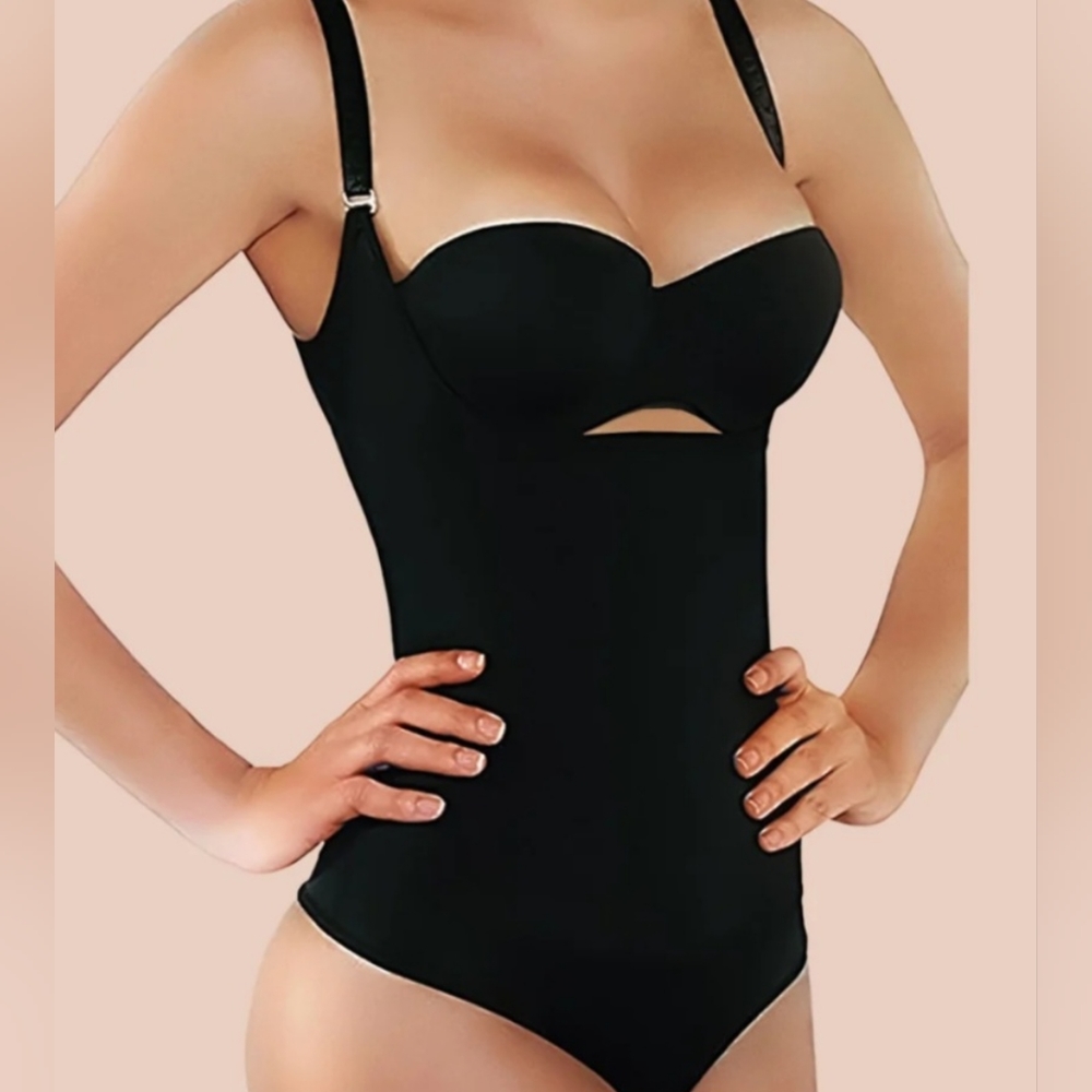 NWT Black Thong-style Open Bust Shapewear Size Medium